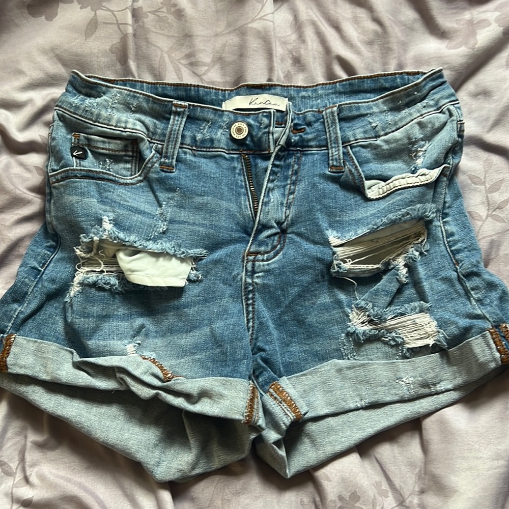 KanCan Ripped Shorts Size 7/27